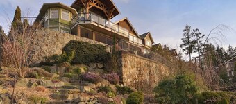 Mount Finlayson View Villa