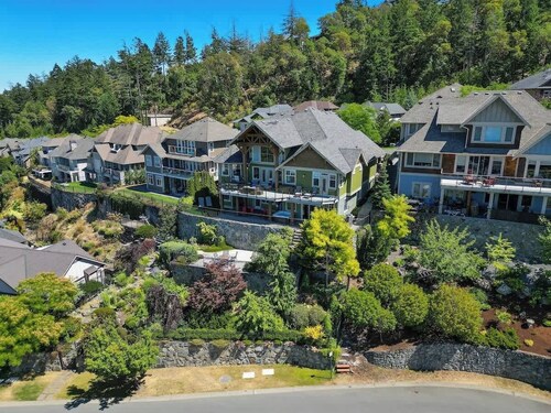 Mount Finlayson View Villa
