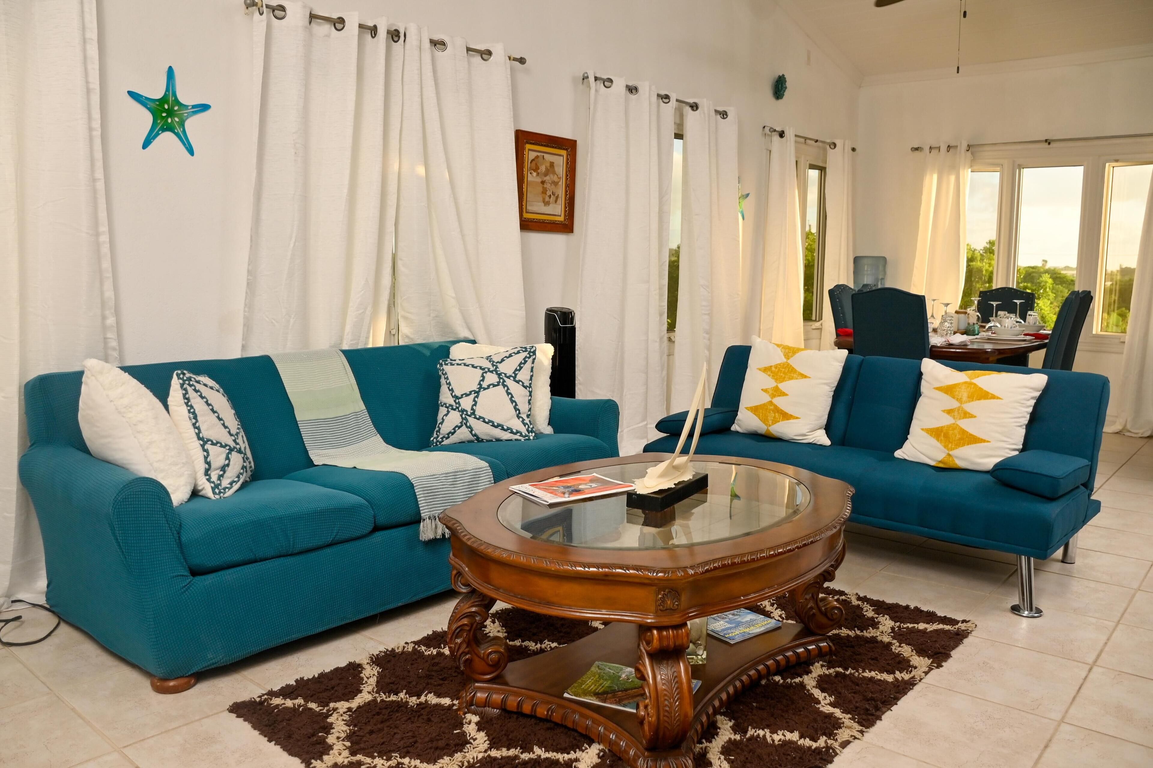 舒適單棟房屋, 2 間臥室 | 客廳 | 46 吋智能電視連數碼電視頻道、電視、Netflix