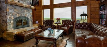 Tranquil 4-bedroom Glacier View Getaway Montana