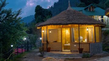 Traditional Double Room | Free WiFi