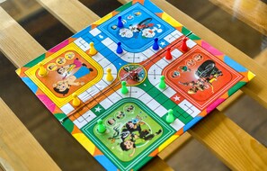 Zona de juegos infantil cubierta