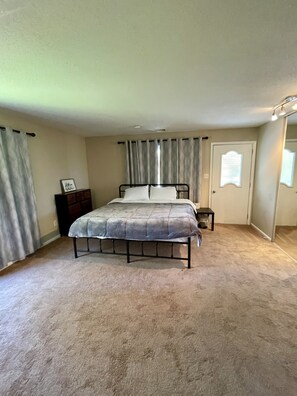 3 habitaciones, cuna de viaje, wifi gratis y ropa de cama 