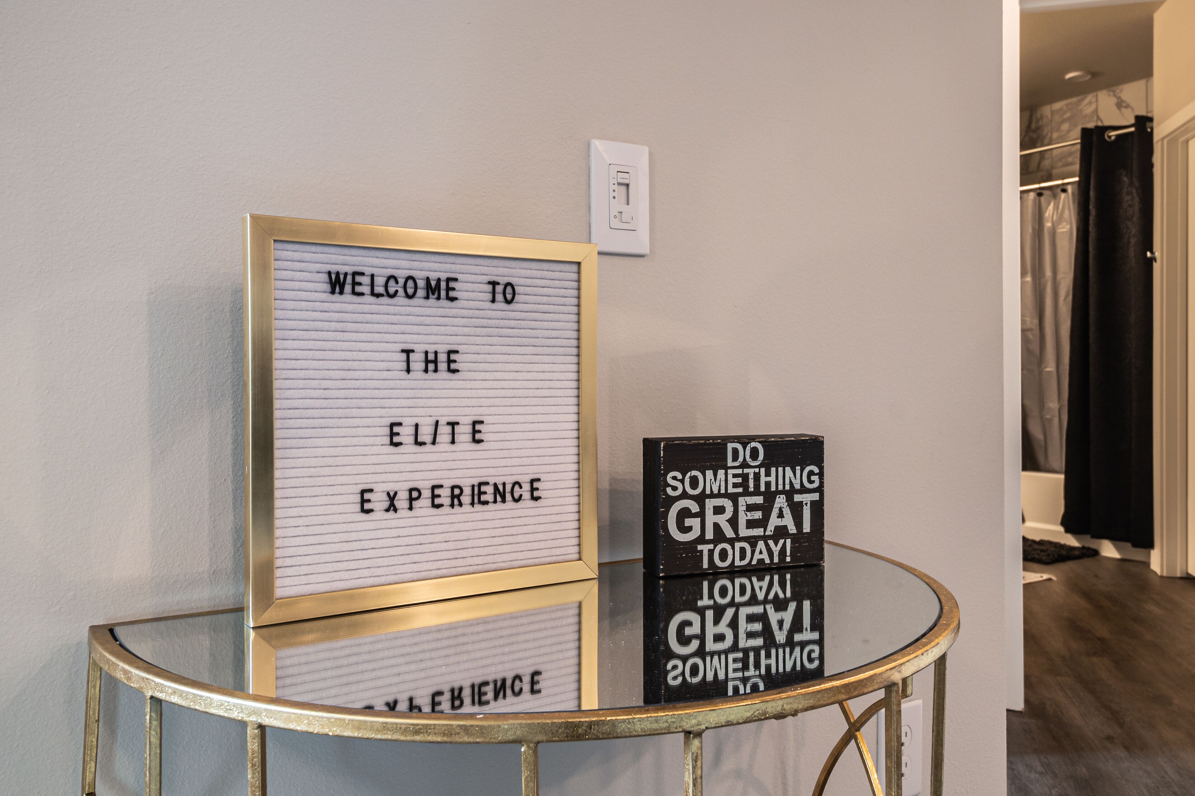 Luxury Apartment in Northwest Houston