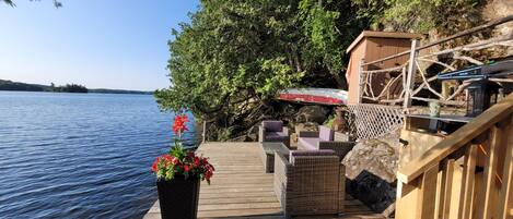 تناول الطعام بالخارج