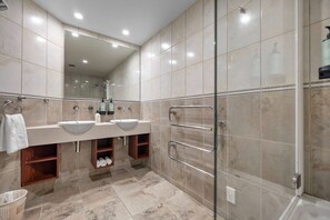 Haartrockner, Handtücher