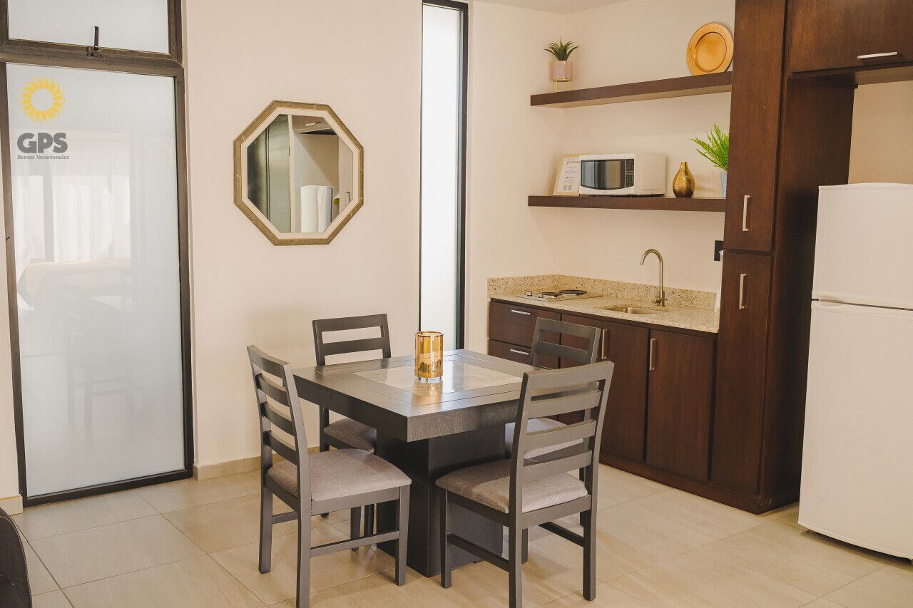 Nice central boutique hotel with pool