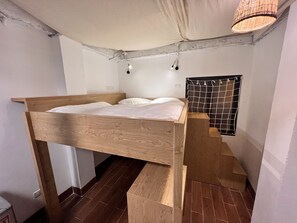 Egyptian cotton sheets, premium bedding, down duvets - An Nam Corner- Thanh Yen (Hanoi)