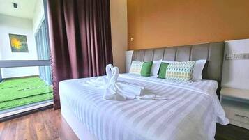 3 bedrooms, WiFi, bed sheets