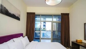 1 chambre, fer et planche à repasser, Wi-Fi, draps fournis