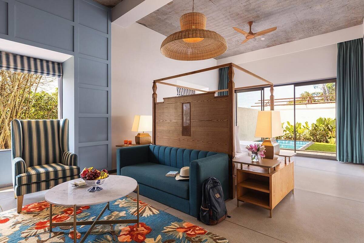 Superior Room, 1 Queen Bed (Superior Room with Private Pool) | Premium bedding, down duvets, memory-foam beds, minibar