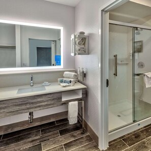 Bathroom - Hampton Inn and Suites South Lake Tahoe (South Lake Tahoe)