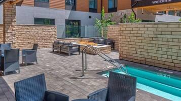 Piscina externa