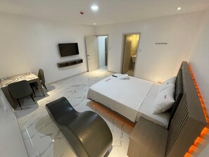 高级房 | 免费 WiFi