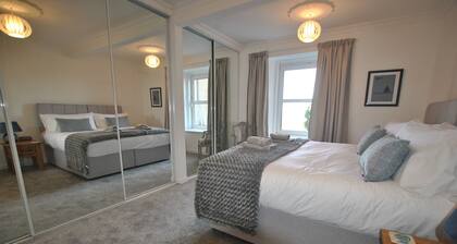 Mariners Retreat- spacious apartment in Crail