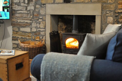 Coast Cottage- traditional fisherman's cottage