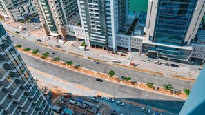 Exterior - Lush studio in Business Bay Dubai (Dubai)