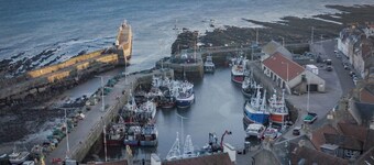Dolphin Cottage- traditional cottage on Fife Coast