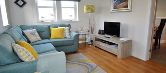 The Neuk- contemporary coastal apartment