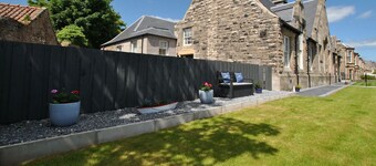 Walter's Neuk Anstruther- luxury coastal home