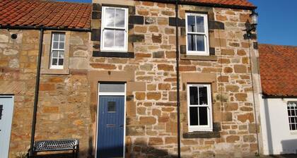 Willow Cottage- charming cottage in East Neuk