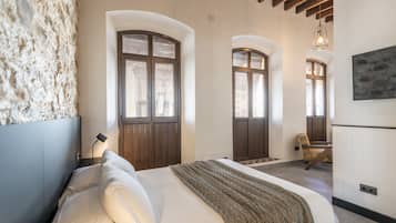 1 dormitorio, tabla de planchar con plancha, wifi gratis y ropa de cama