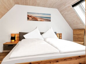 2 Schlafzimmer, Reisekinderbett, kostenloses WLAN