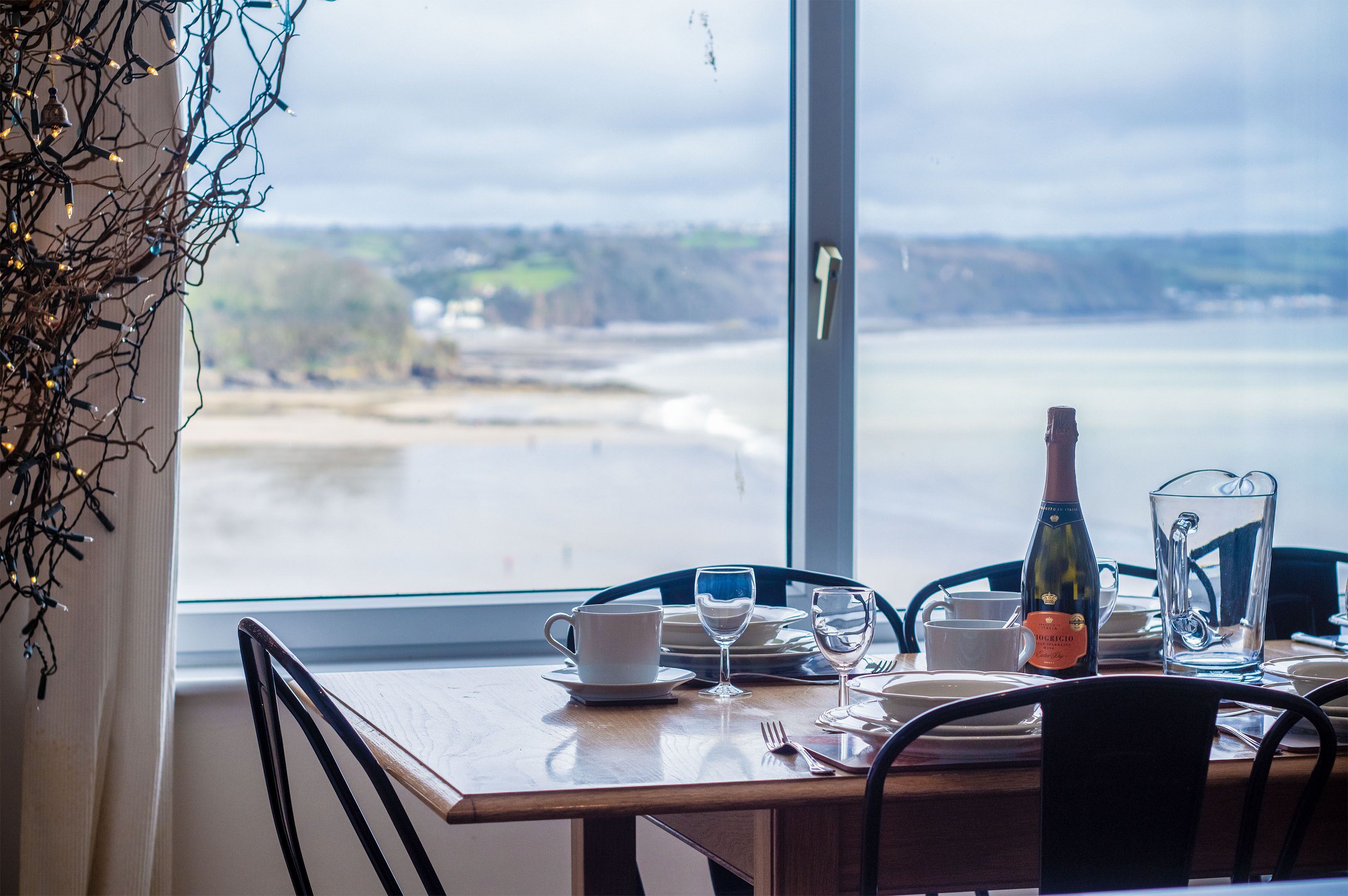 Captains Walk - 4 Bedroom Apartment - Saundersfoot