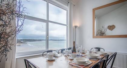 Captains Walk - 4 Bedroom Apartment - Saundersfoot