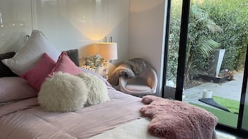 2 bedrooms, Internet, bed sheets