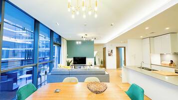 Luxury Apartment | Dining room