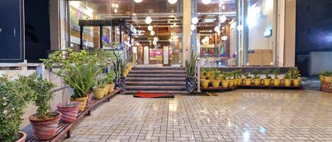 Entrée de l’hébergement