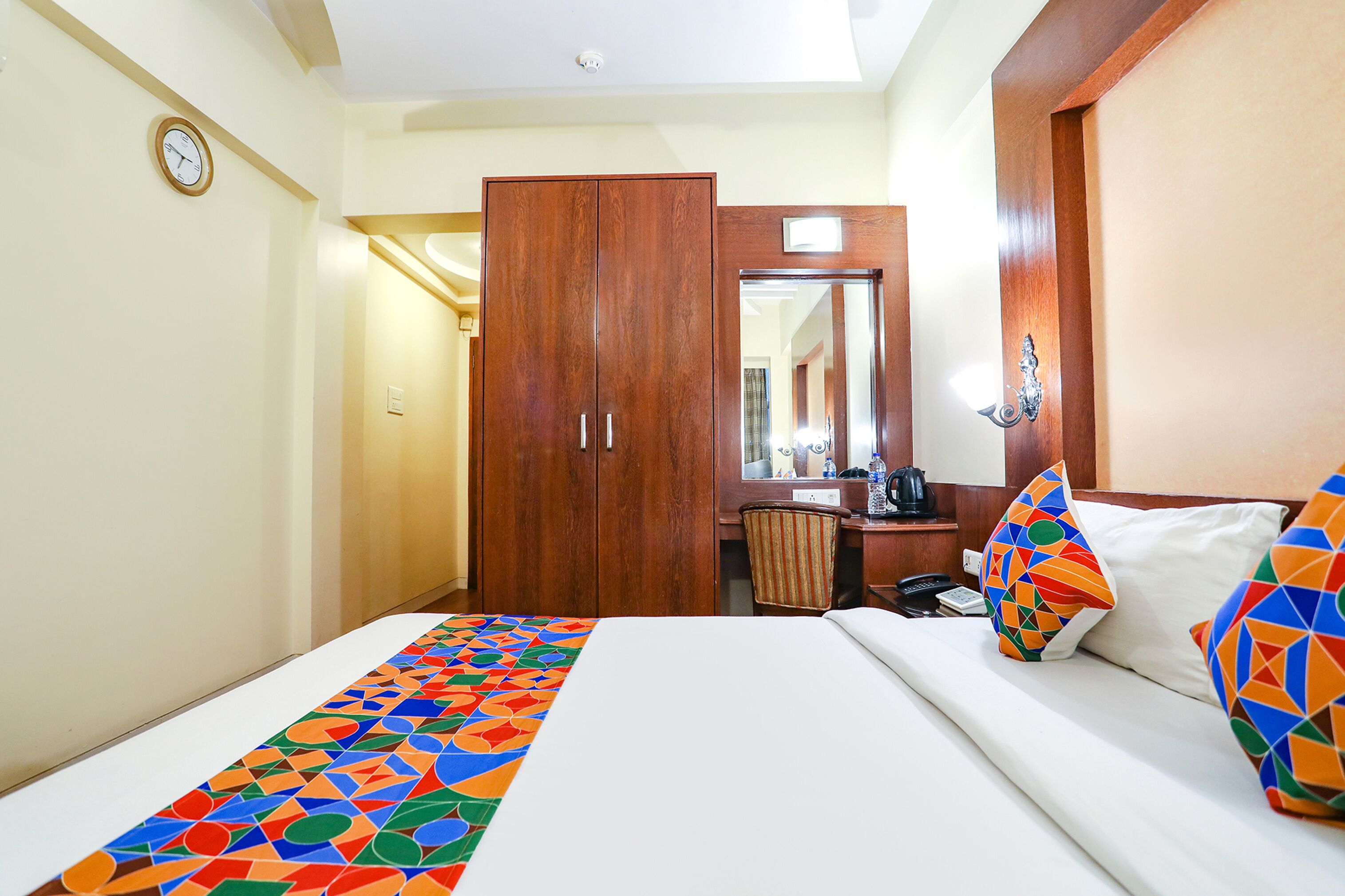 Photo - FabHotel Shubhangan - Nr Bandra