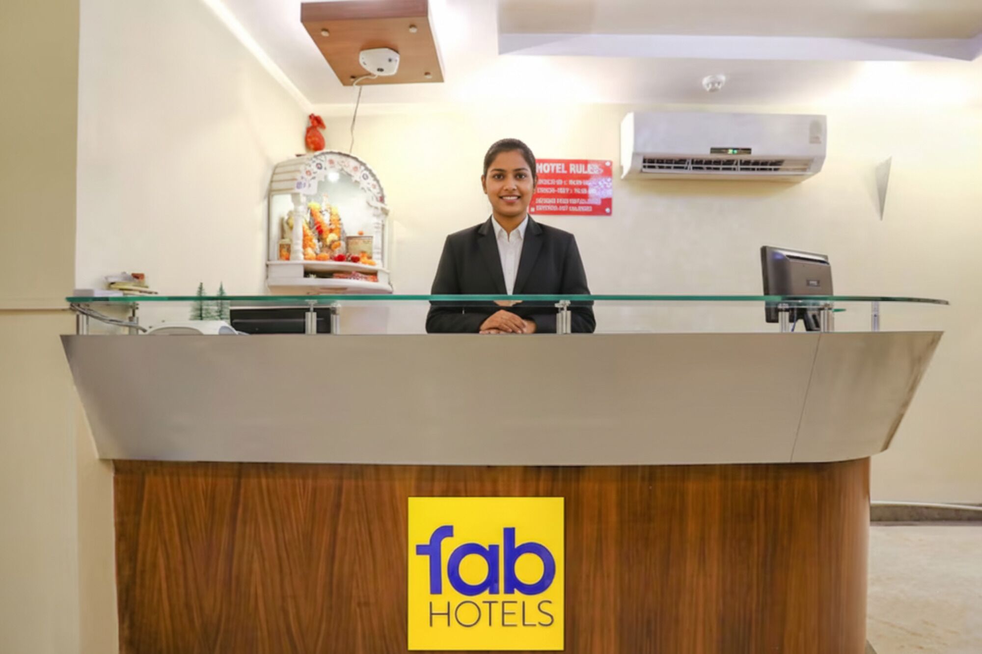 Photo - FabHotel Shubhangan - Nr Bandra