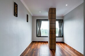 Lobby - FabHotel Seventy Seven (Barakpur)