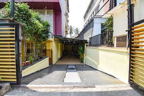Entrada de la propiedad
