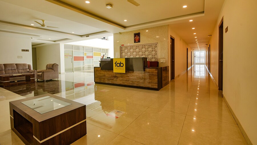 Fabhotel Champion Gateway