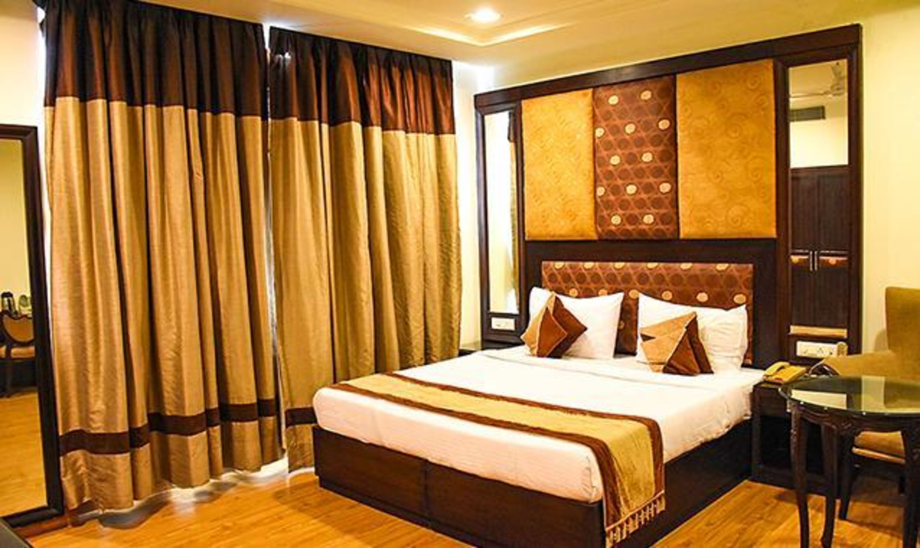 Fabhotel Grand Boutique