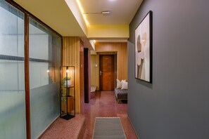 Lobby - Fabexpress Jayshree (Mumbai)