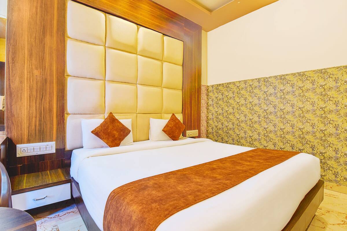 Habitación Deluxe | Sábanas de algodón egipcio, ropa de cama de alta calidad, caja fuerte