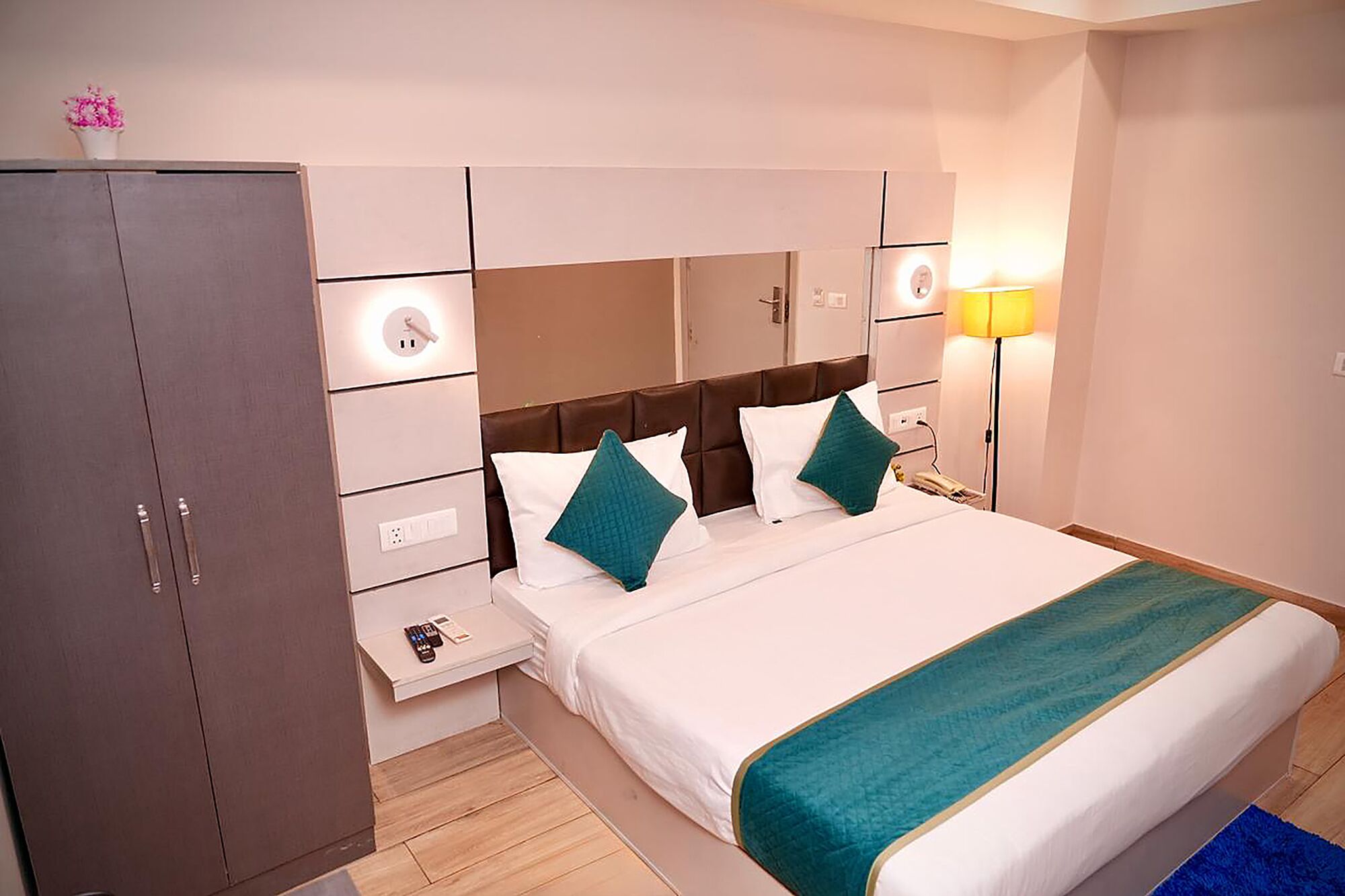 Foto - FabHotel Kirti Nagar