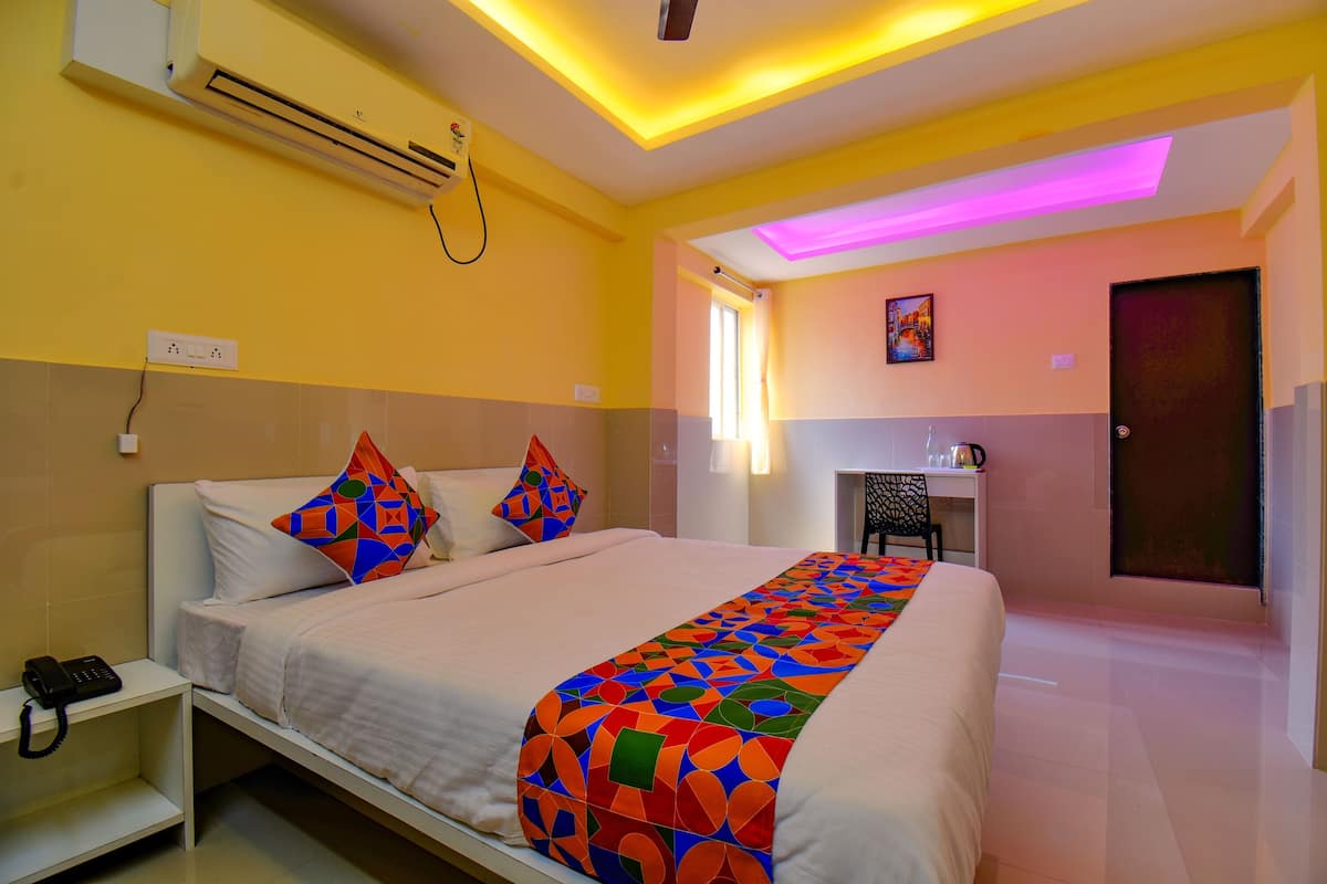 Executive Room | Egyptian cotton sheets, premium bedding, in-room safe, desk