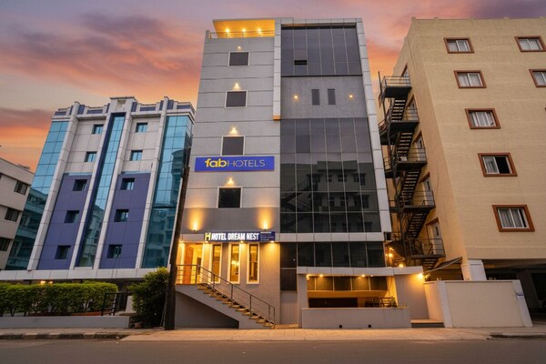 Fabhotel Frenotel - Madhapur - Hyderabad