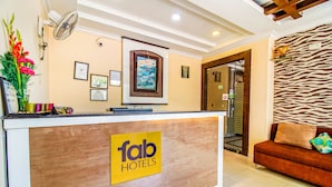 Meja sambut tetamu