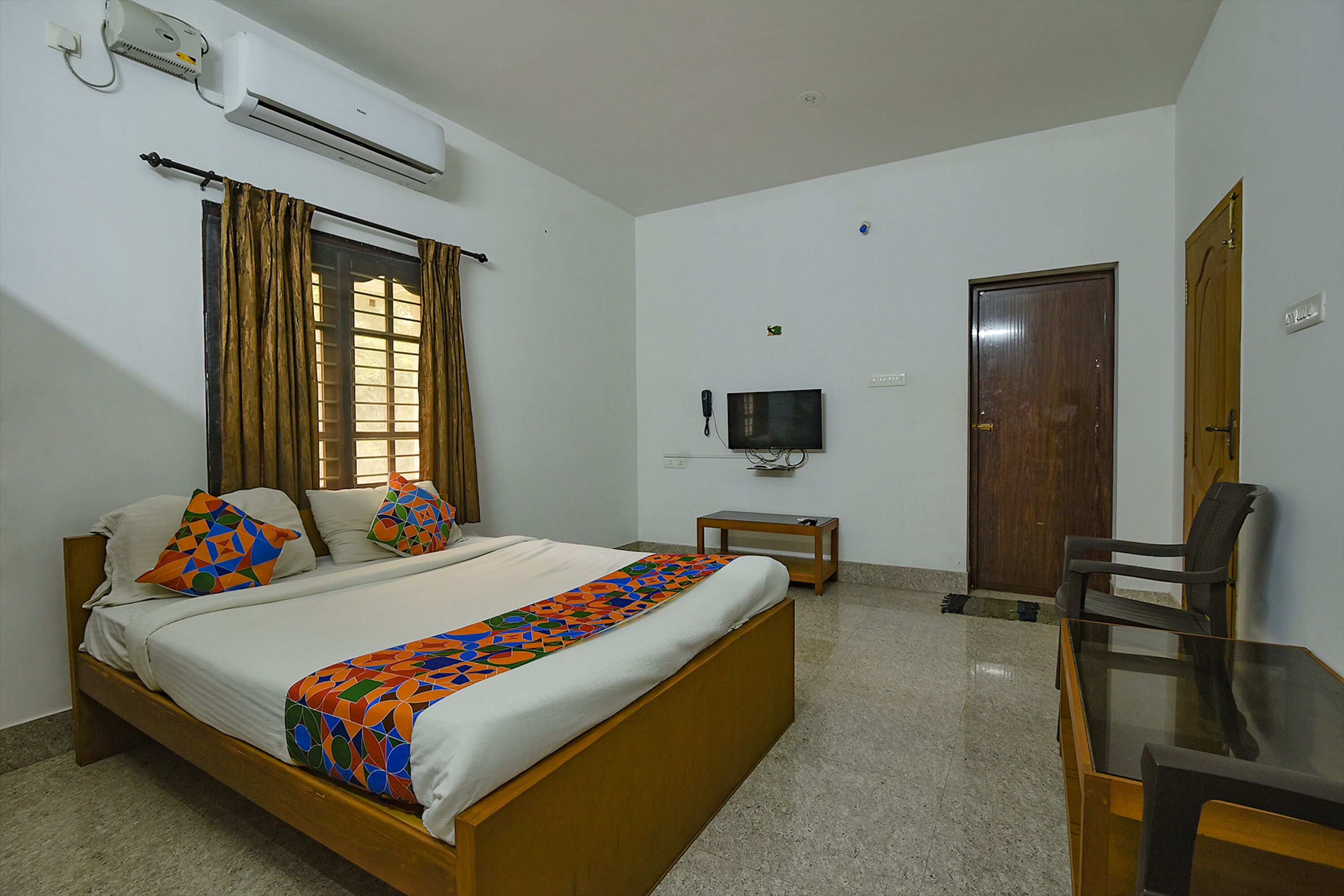 Fabhotel Joy'S Residency