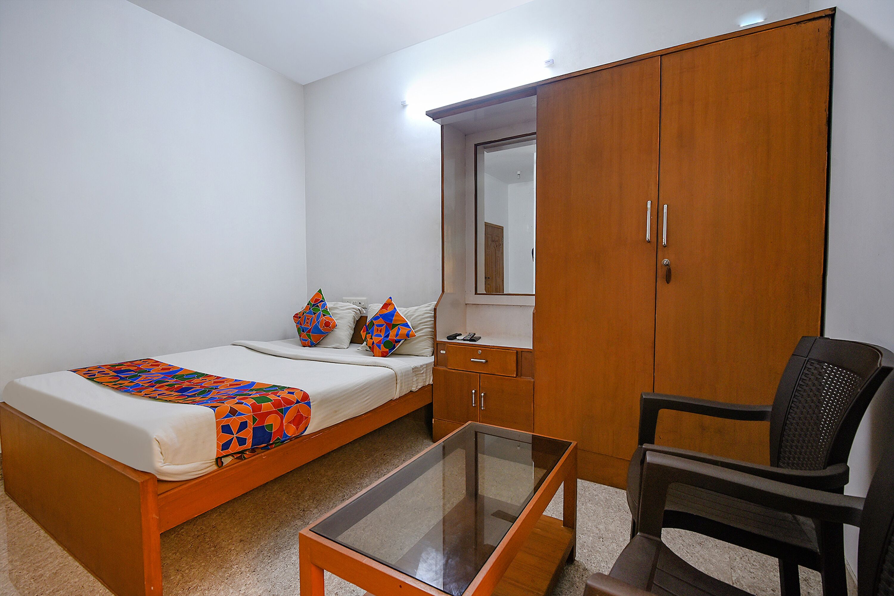 Fabhotel Joy'S Residency