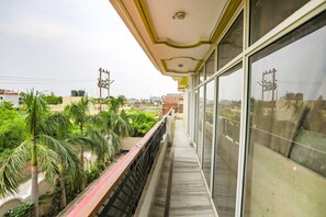 View from property - Fabhotel Kriti Green (Varanasi)
