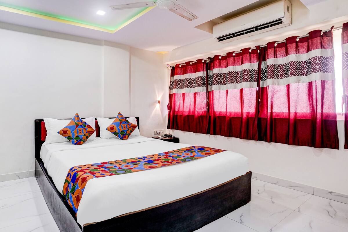 Deluxe-værelse | Egyptiske bomuldslagner, premium-sengetøj, pengeskab på værelset