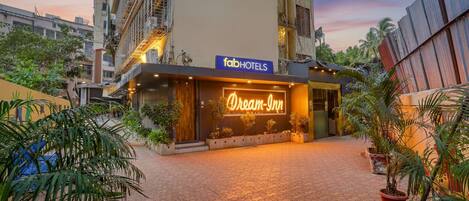 Entrada de la propiedad