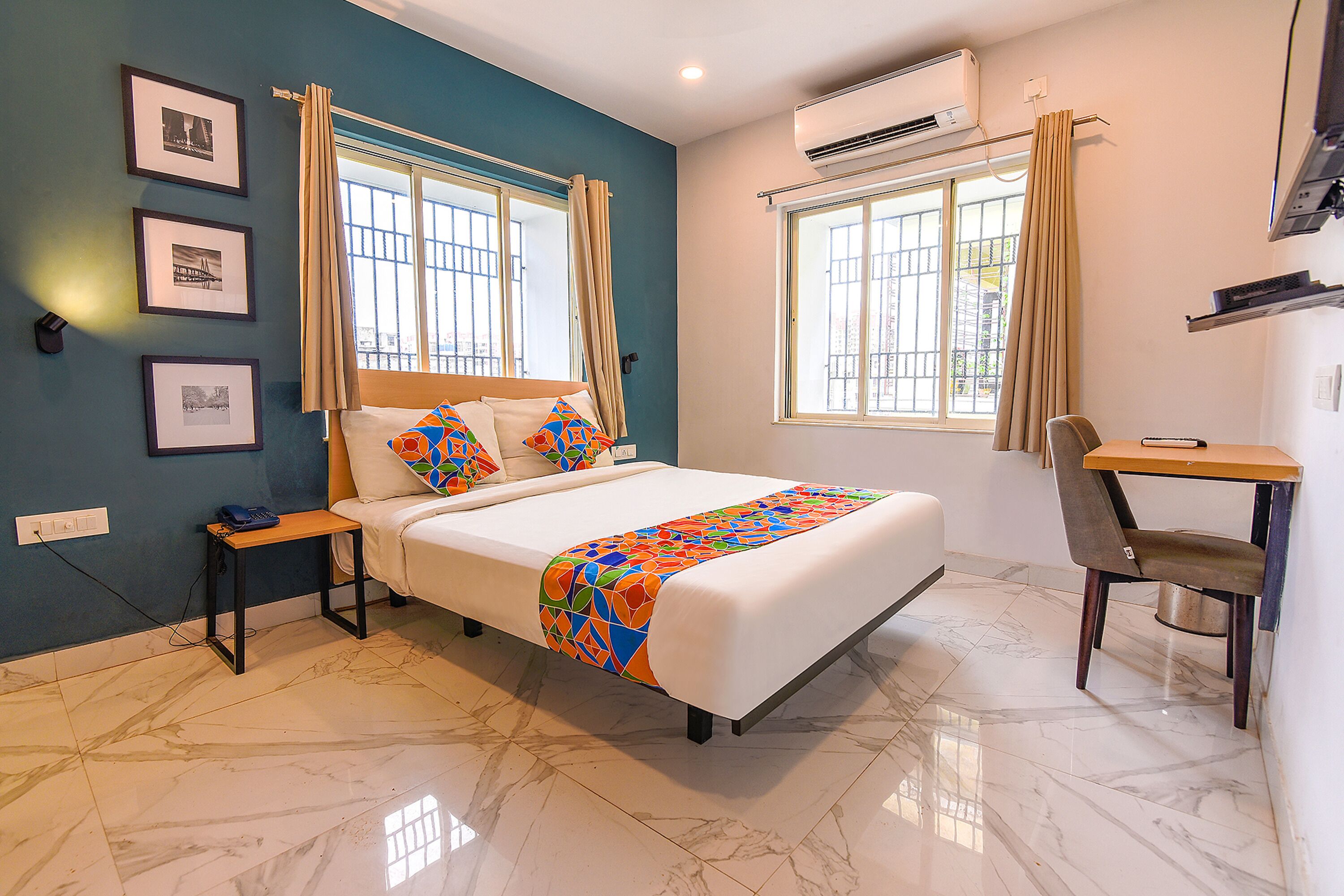 Deluxe Room | Egyptian cotton sheets, premium bedding, in-room safe, desk